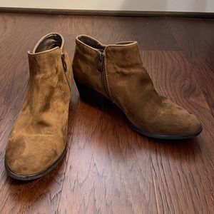 X•Appeal Ankle Faux Suede Brown Booties Size 9